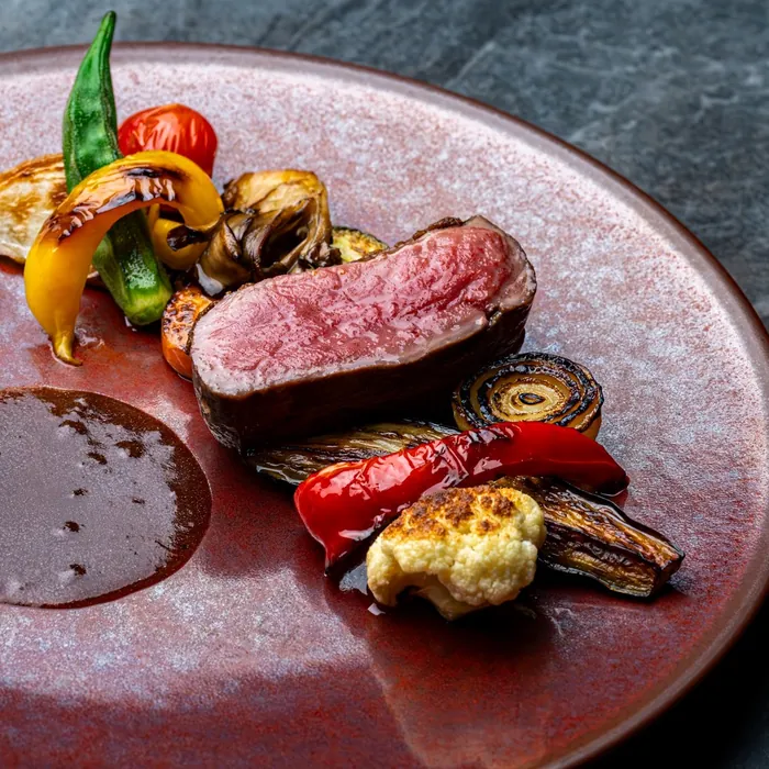 A meat dish at ars