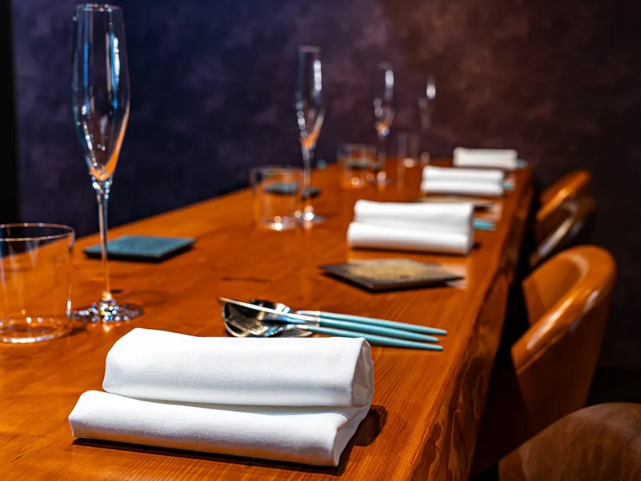 Counter seats at ars